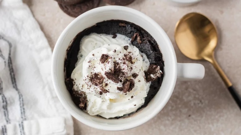 An Oreo mug cake
