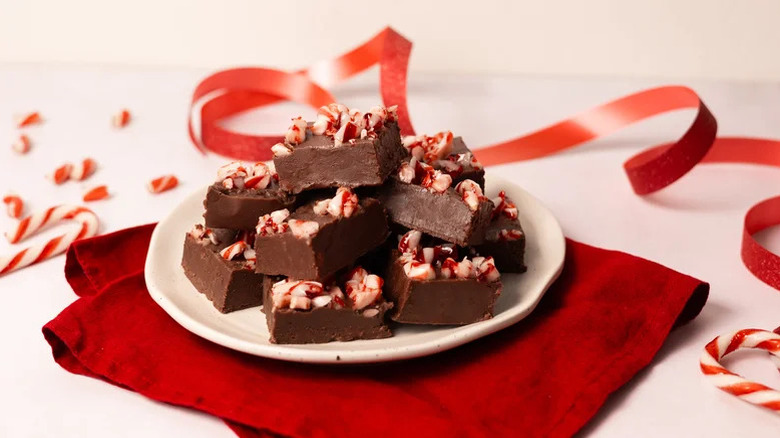 Dark chocolate peppermint fudge