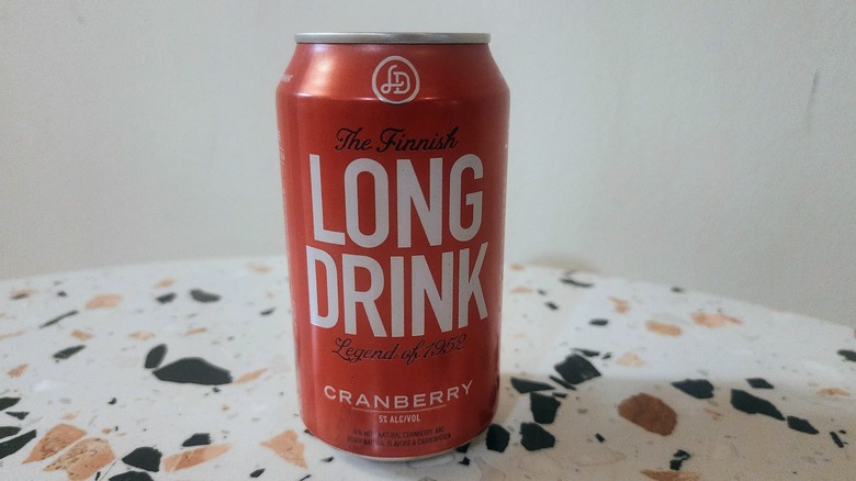 The Finnish Long Drink cranberry can on table