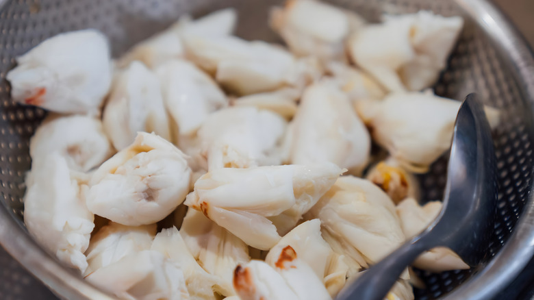 colander of lump crab meat