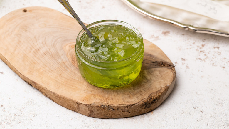 small jar of mint jelly