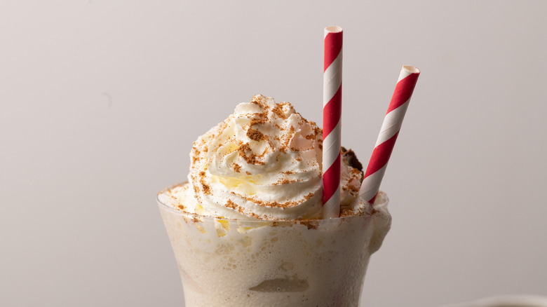 creamy chai vanilla milkshake