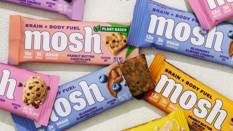 Overview of various Mosh bar flavors