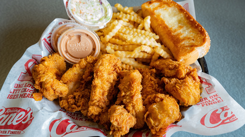 Raising Cane's chicken finger combo